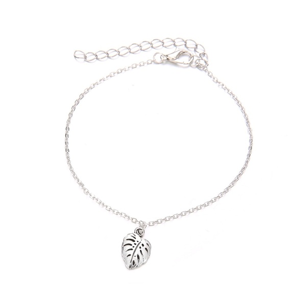 **CALLIOPE* 4-Pc Silver Eagle Fashion Bracelet Set - Picture 4 of 8